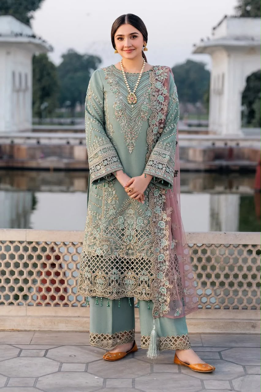 Luxury Dark  Pista Embroided Suits 3PCS