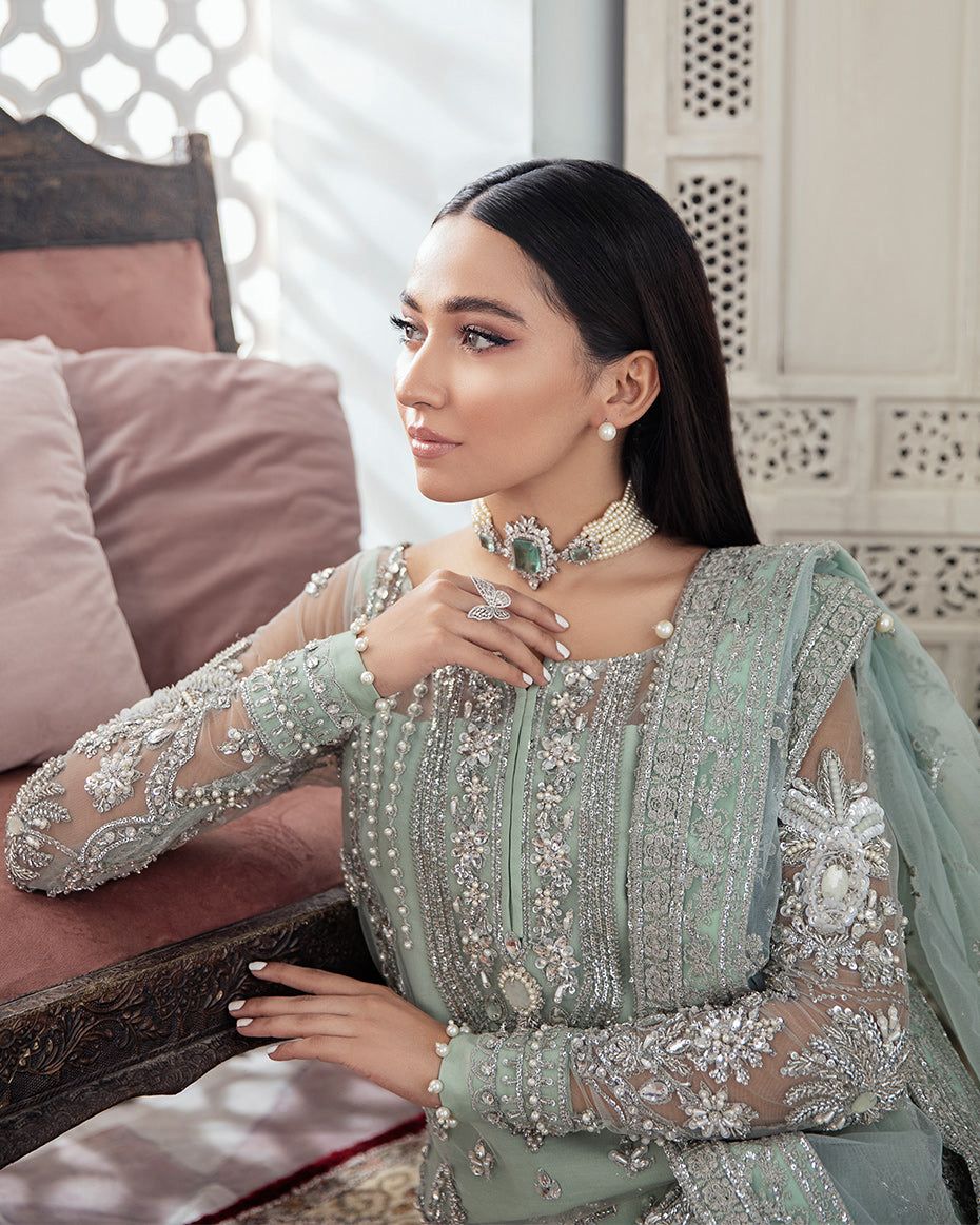 Luxury Silver Pista  Embroidered 3PCS Suit